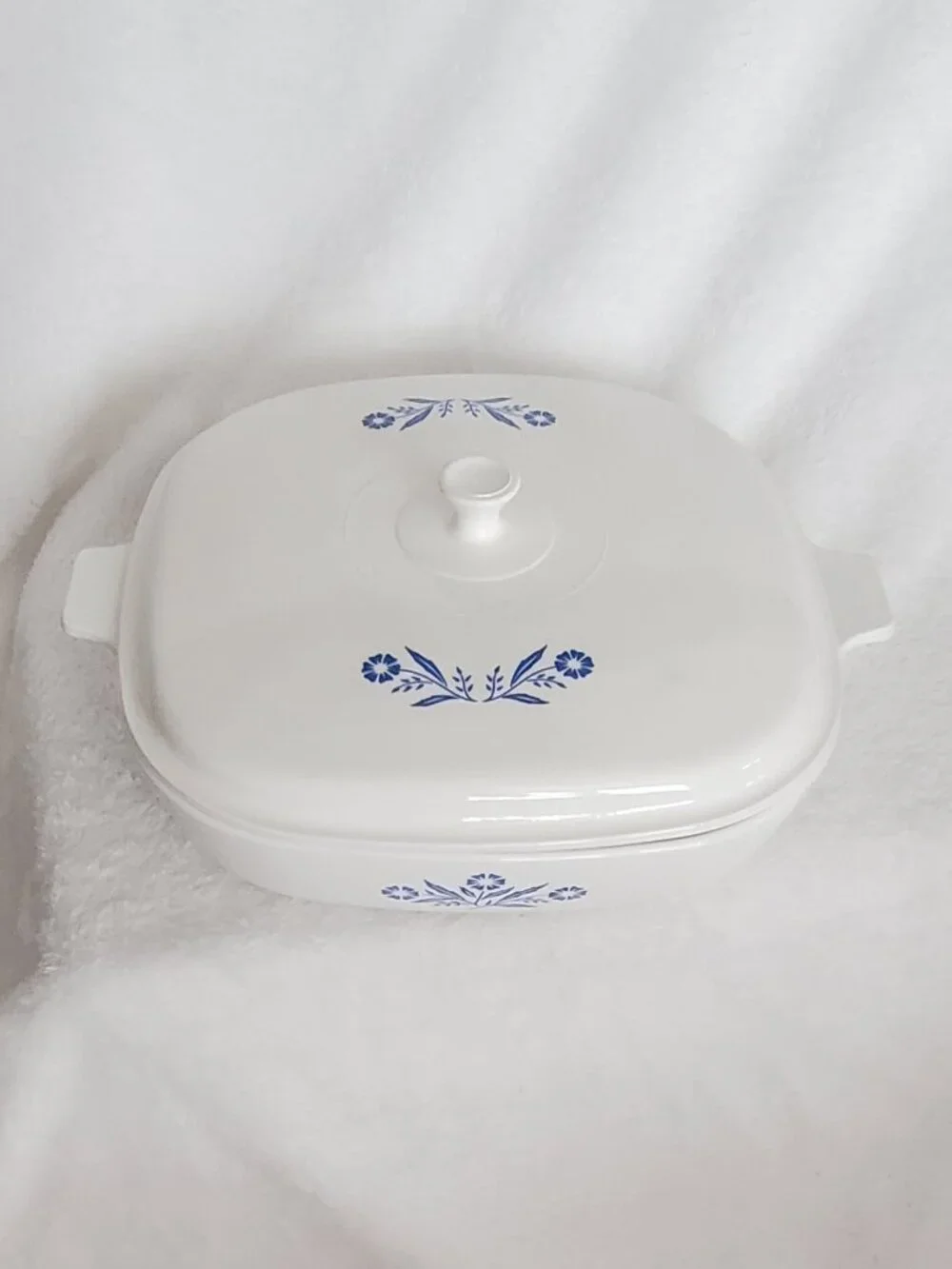Blue Cornflower 10 In. P-10-B Casserole Dish w/Blue Cornflower Lid EUC!